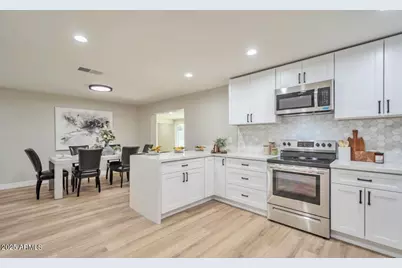 346 E Broadway Lane, Tempe, AZ 85282 - Photo 5