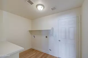 4266 E Millbrae Ln, Gilbert, AZ 85234 - Photo 47