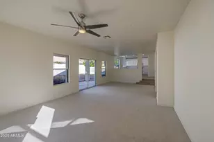 4266 E Millbrae Ln, Gilbert, AZ 85234 - Photo 11