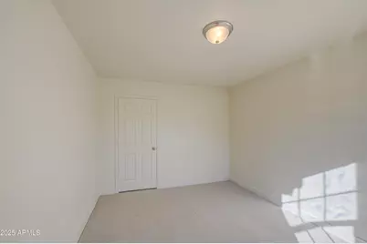 4266 E Millbrae Lane, Gilbert, AZ 85234 - Photo 33