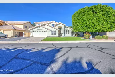 4266 E Millbrae Lane, Gilbert, AZ 85234 - Photo 3