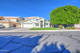 4266 E Millbrae Ln, Gilbert, AZ 85234 - Photo 3