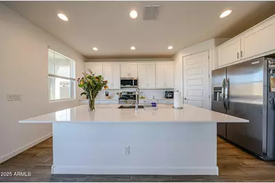 8334 E Paloma Avenue, Mesa, AZ 85212 - Photo 15