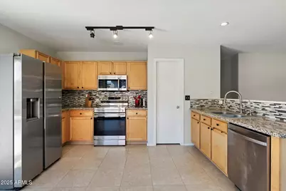 3201 W Mark Lane, Phoenix, AZ 85083 - Photo 9