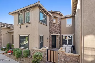 21809 N 39th Street, Phoenix, AZ 85050 - Photo 1