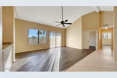 19400 N Westbrook Parkway #333, Peoria, AZ 85382 - Photo 5