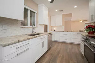 10870 W Clair Dr, Sun City, AZ 85351 - Photo 15