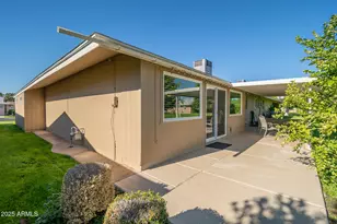 10870 W Clair Dr, Sun City, AZ 85351 - Photo 11