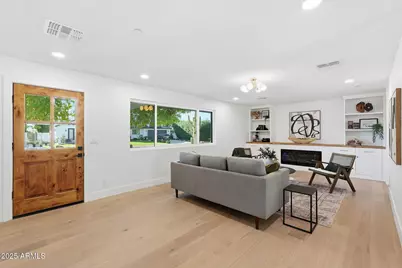 6638 E Monterosa Street, Scottsdale, AZ 85251 - Photo 3