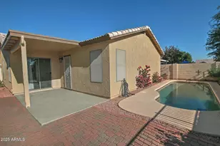 10809 W Cambridge Ave, Avondale, AZ 85392 - Photo 27