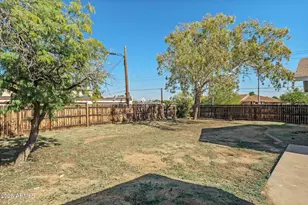 2346 E Shaw Butte Dr, Phoenix, AZ 85028 - Photo 27