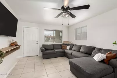 33 W Whyman Avenue, Avondale, AZ 85323 - Photo 5