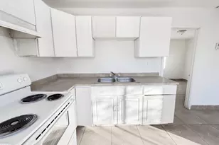 1834 E Yale St, Phoenix, AZ 85006 - Photo 9