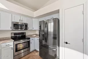 11535 E Persimmon Ave, Mesa, AZ 85212 - Photo 9