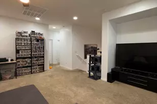 9242 W Meadow Dr, Peoria, AZ 85382 - Photo 19