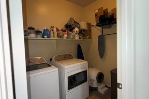 9242 W Meadow Dr, Peoria, AZ 85382 - Photo 31