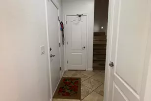 9242 W Meadow Dr, Peoria, AZ 85382 - Photo 13