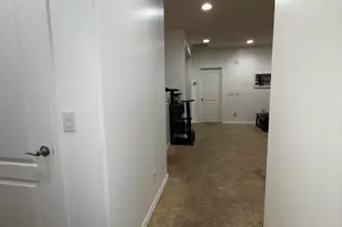 9242 W Meadow Dr, Peoria, AZ 85382 - Photo 33