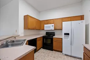 8810 E Colby Cir, Mesa, AZ 85207 - Photo 13