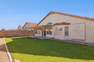 4426 E Thistle Landing Dr, Phoenix, AZ 85044 - Photo 33