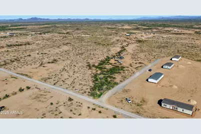 4 Radford Road #B, Wittmann, AZ 85361 - Photo 7