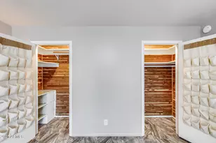 146 E Coronado Rd, Phoenix, AZ 85004 - Photo 25