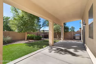 12241 W Patrick Ct, Sun City, AZ 85373 - Photo 27
