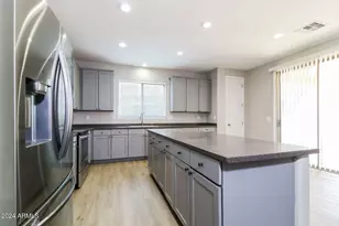 25918 N Desert Mesa Dr, Surprise, AZ 85387 - Photo 7