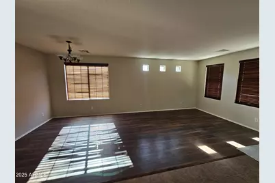 1867 S Seton Avenue, Gilbert, AZ 85295 - Photo 5