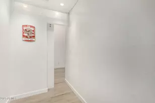 7955 E Chaparral Rd, Scottsdale, AZ 85250 - Photo 29