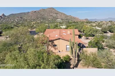 2044 E Smoketree Drive, Carefree, AZ 85377 - Photo 35