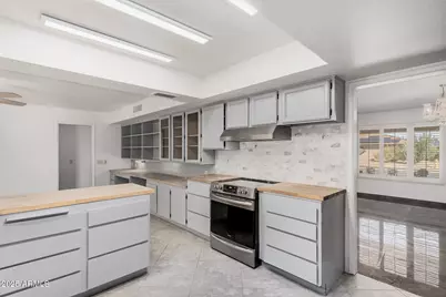 13207 W Mesa Verde Drive, Sun City West, AZ 85375 - Photo 15