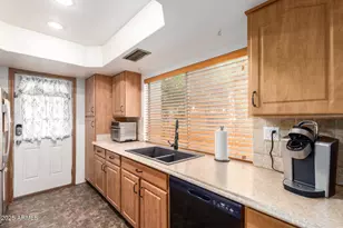 6813 N 29th Ave Ave, Phoenix, AZ 85017 - Photo 11