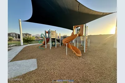 9815 W Albeniz Place, Tolleson, AZ 85353 - Photo 5