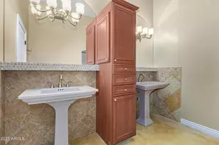 622 W Linger Ln, Phoenix, AZ 85021 - Photo 15