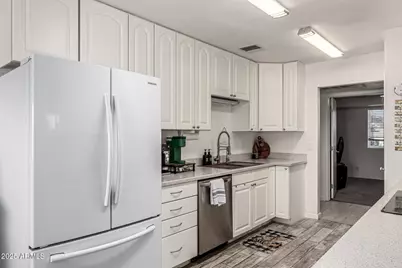 7552 E Elena Circle, Mesa, AZ 85208 - Photo 11