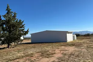 5751 S Red Tail Ln, Hereford, AZ 85615 - Photo 9