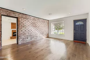 2548 E Turney Ave, Phoenix, AZ 85016 - Photo 9