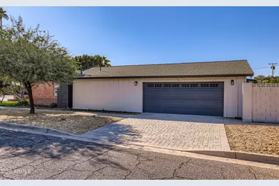 2548 E Turney Avenue, Phoenix, AZ 85016 - Photo 41