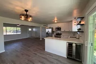 335 S Harris Dr, Mesa, AZ 85204 - Photo 5