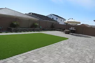 8543 W Palo Verde Dr, Glendale, AZ 85305 - Photo 37
