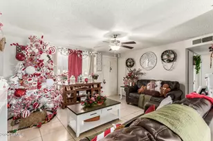 7127 W Holly St, Phoenix, AZ 85035 - Photo 5