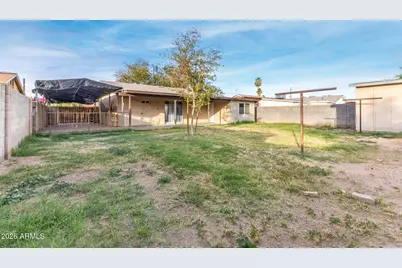 7127 W Holly Street, Phoenix, AZ 85035 - Photo 29