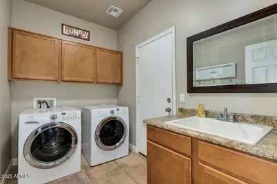 46073 W Morning View Lane, Maricopa, AZ 85139 - Photo 25