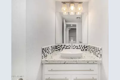 5833 N 81st Street, Scottsdale, AZ 85250 - Photo 13