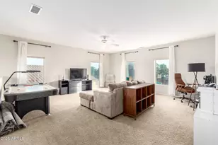 627 W Oak Tree Ln, San Tan Valley, AZ 85143 - Photo 15