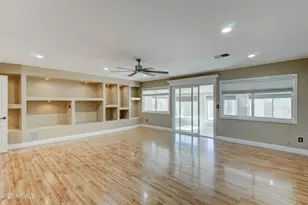 10252 N 105th Dr, Sun City, AZ 85351 - Photo 13