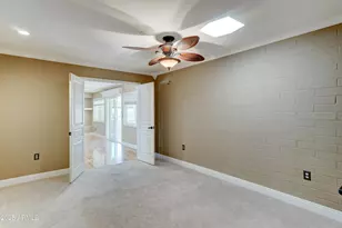 10252 N 105th Dr, Sun City, AZ 85351 - Photo 17