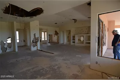 12372 E Old Mule Drive, Kingman, AZ 86401 - Photo 3