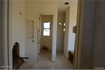 12372 E Old Mule Drive, Kingman, AZ 86401 - Photo 5